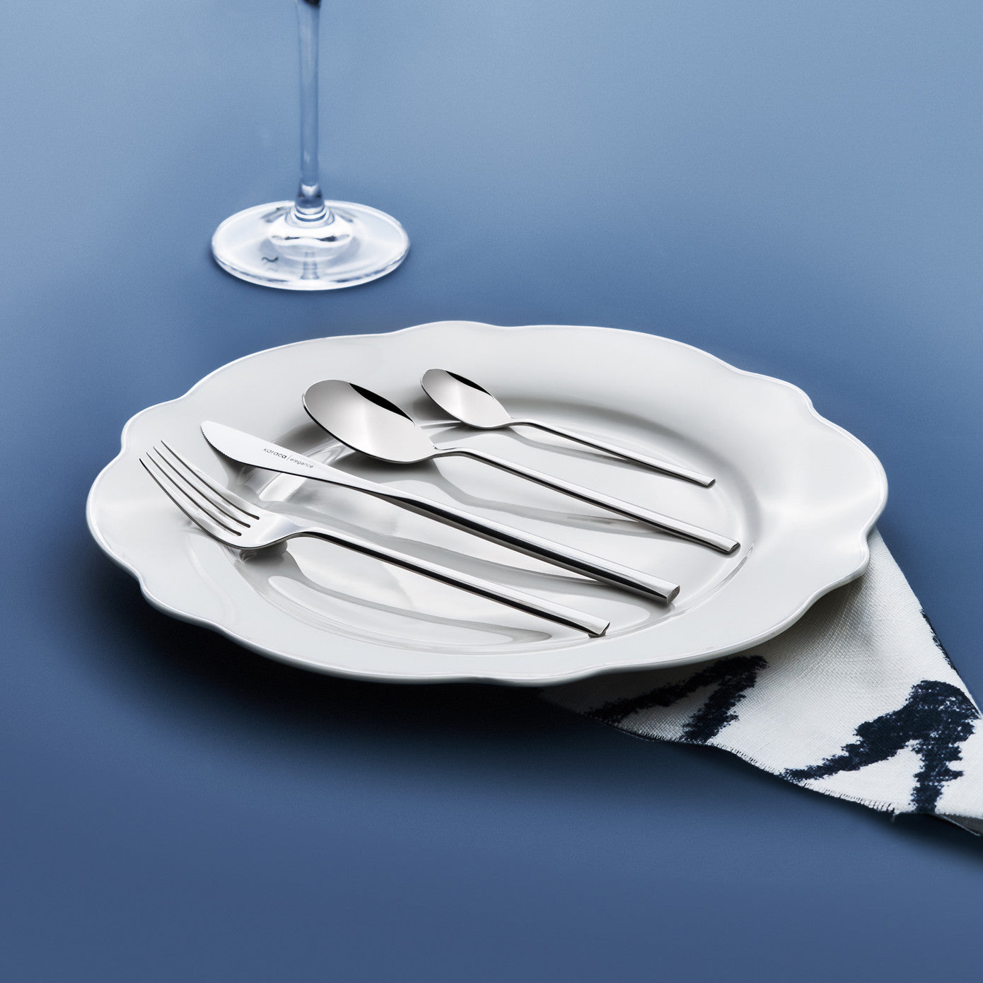 Karaca Elegance New Liza Platinum 12 Person 84 Piece Cutlery Set