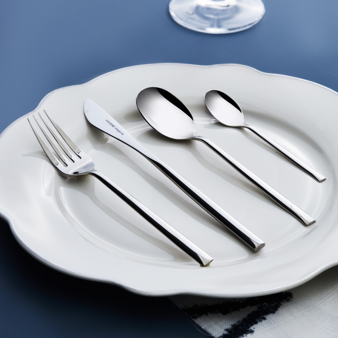 Karaca Elegance New Liza Platinum 12 Person 84 Piece Cutlery Set