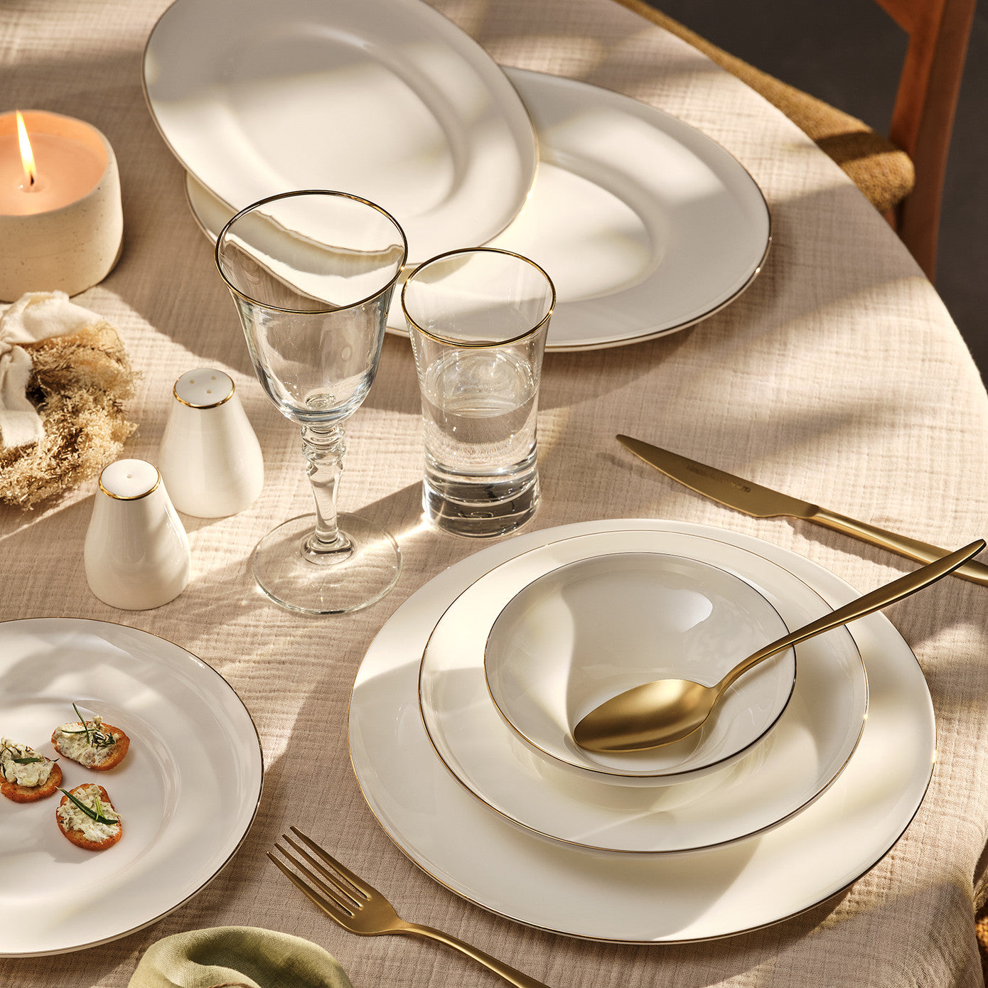 Emsan Alicia Fine Bone 60 Piece Round Dinner Set for 12 People Gold
