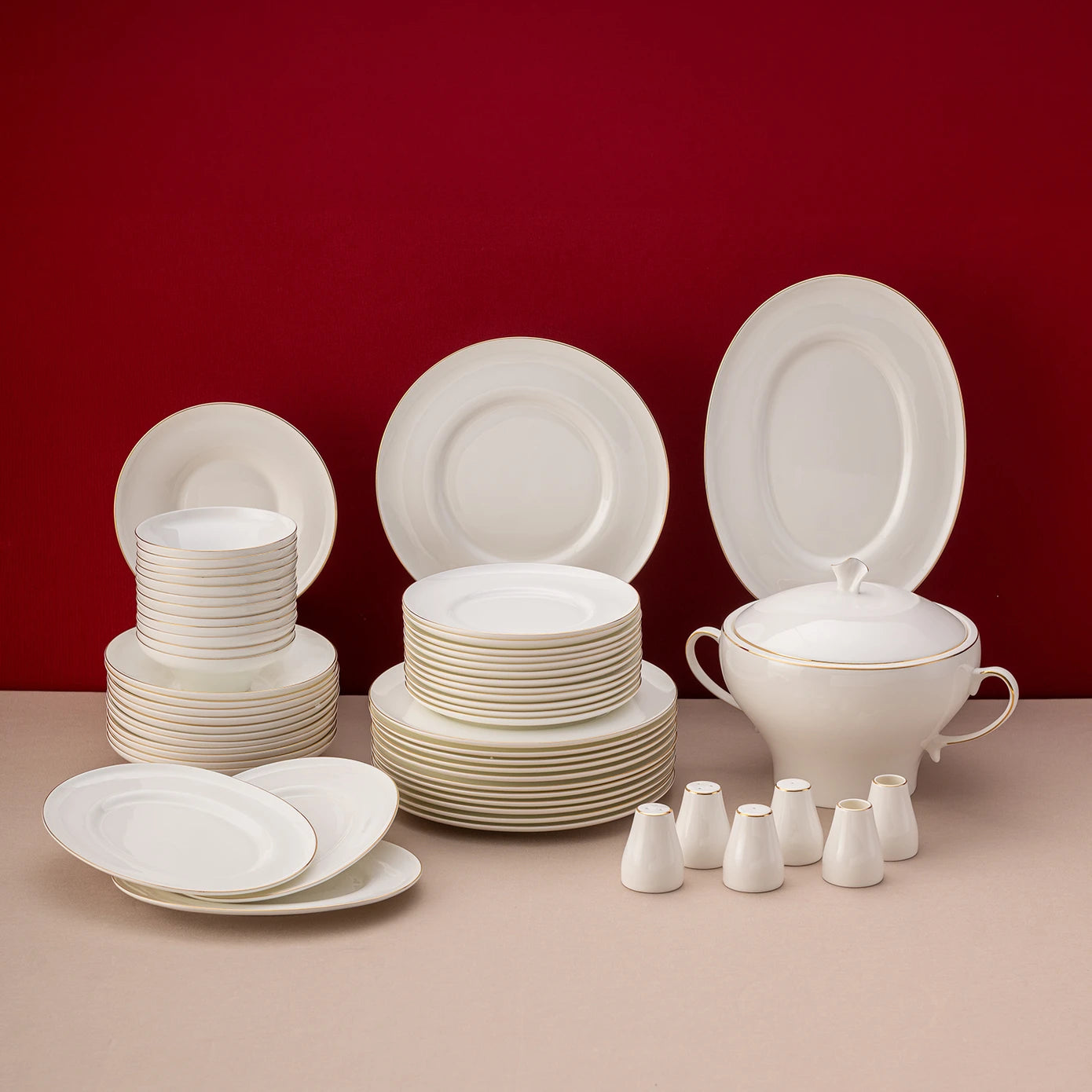 Emsan Alicia Fine Bone 60 Piece Round Dinner Set for 12 People Gold