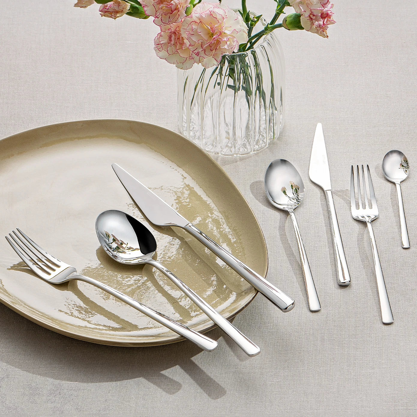 Ladin 84 Piece 12 Person Cutlery Set Boxed
