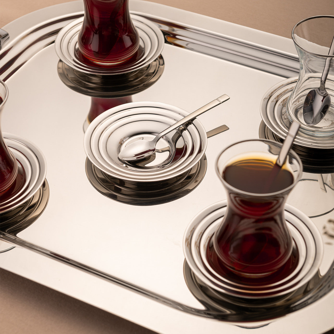 Ozgun 40 Piece Tea Set