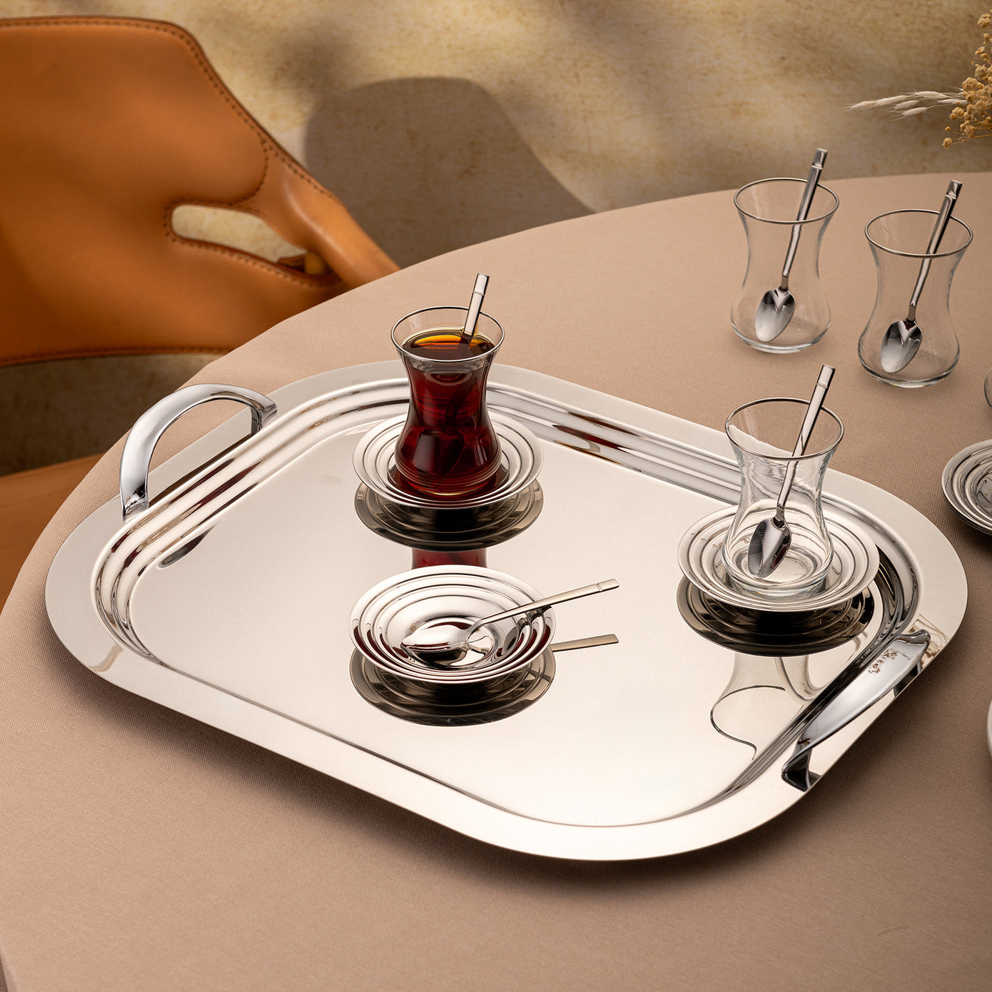 Ozgun 40 Piece Tea Set