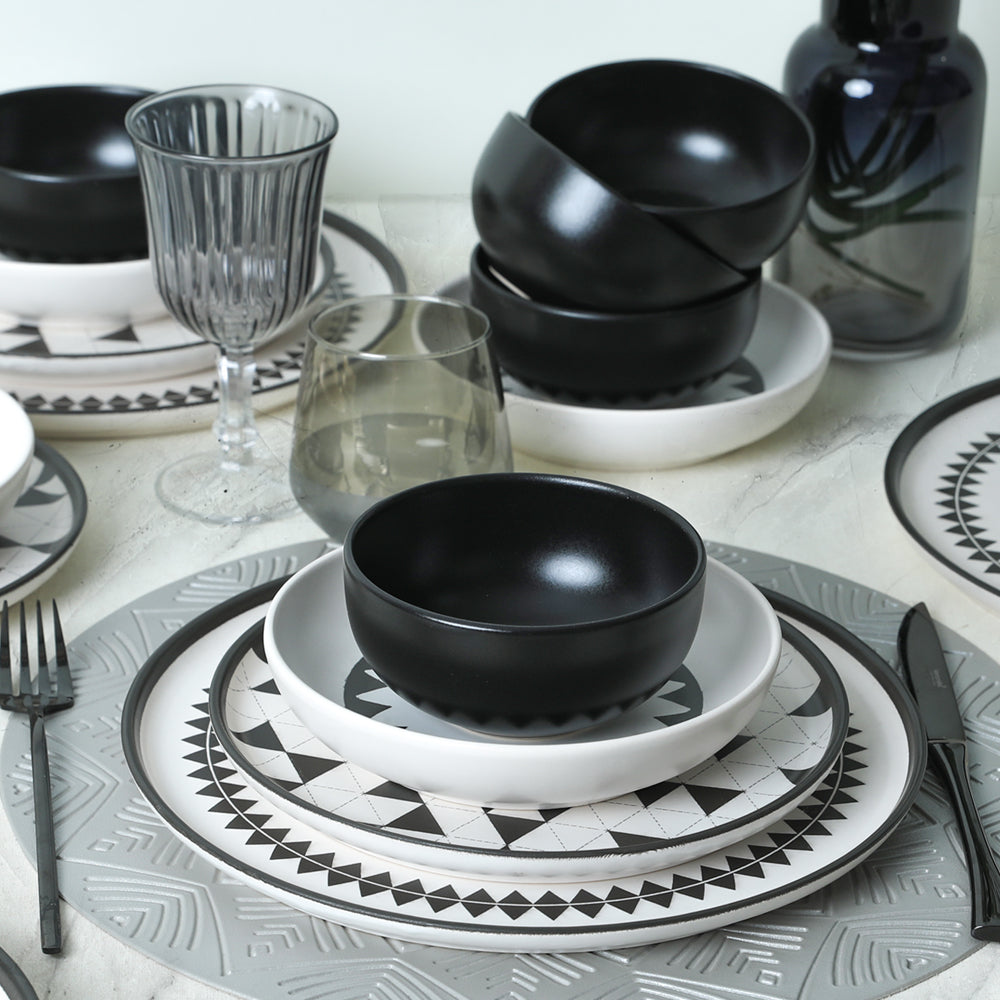 Black Pattern Nordic Dining Set 24 Pieces for 6 People