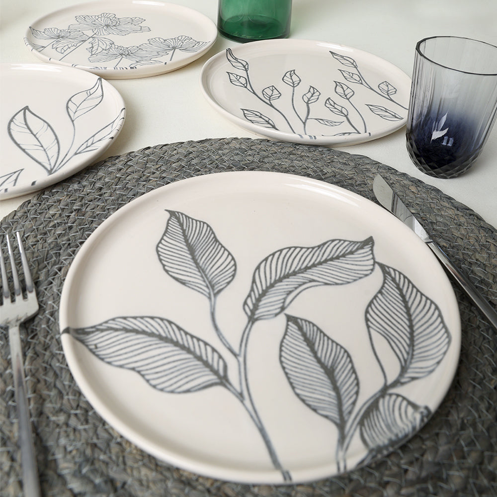 Leaf Traces Nordic Cake Plate 22 Cm 4 Pieces