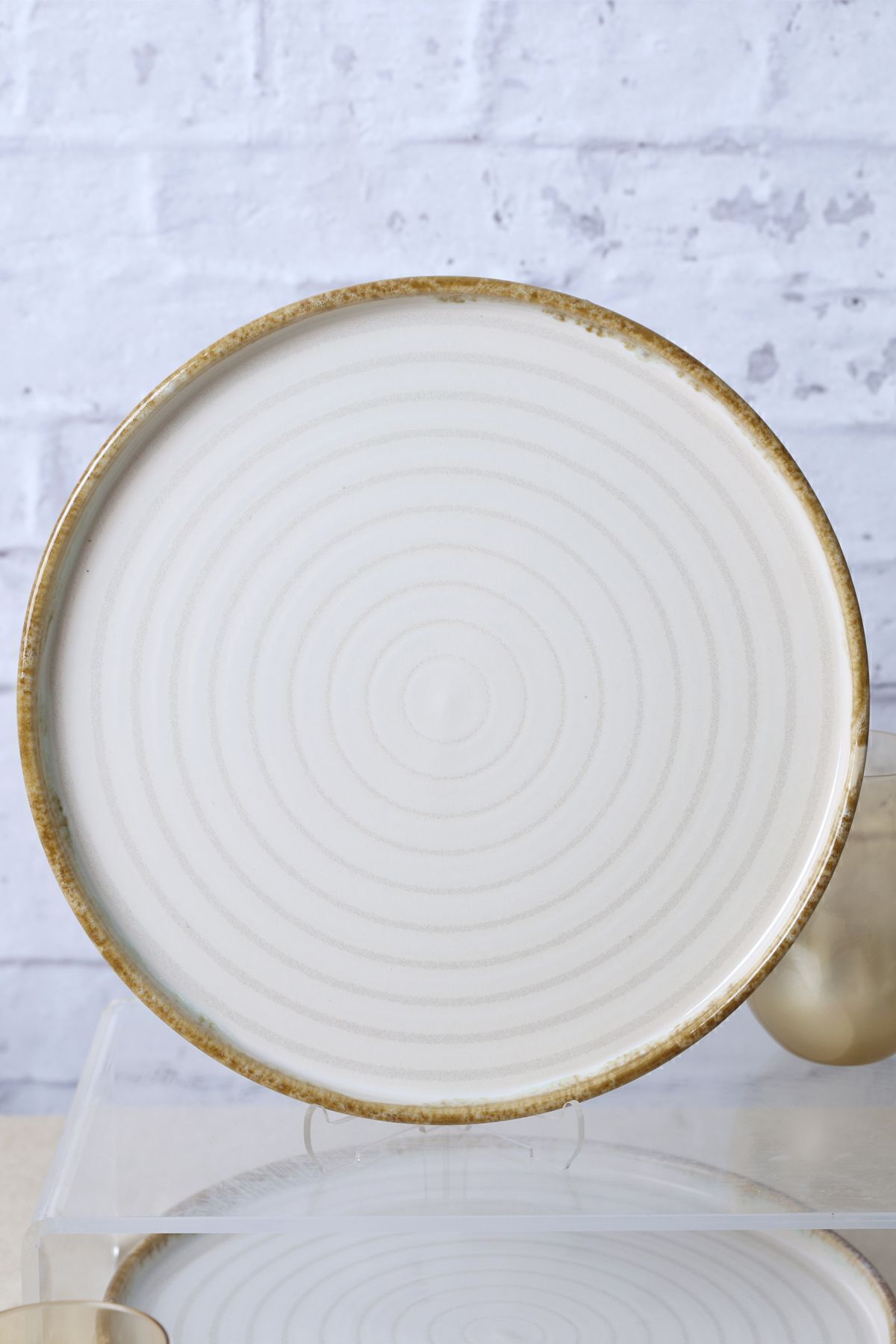 Breeze Stackable Serving Plate 27 cm 6 Pieces