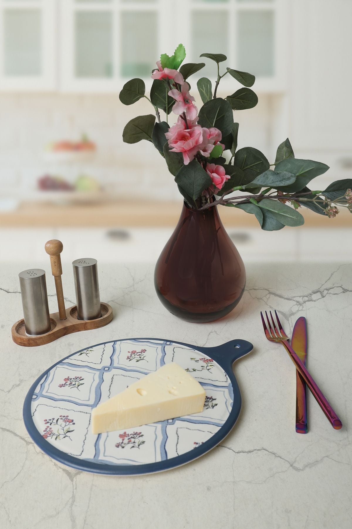 Floral Waves Cheese Serving Plate 26 Cm