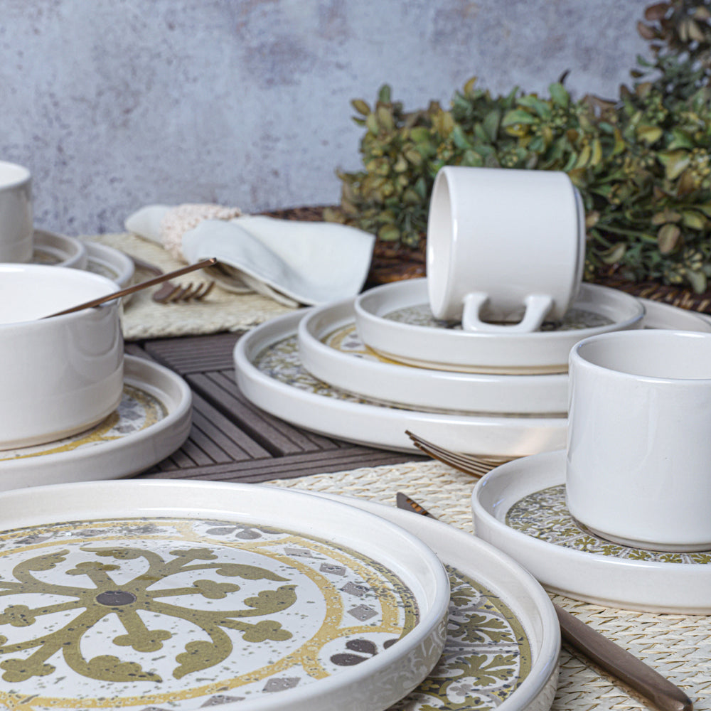 Timeless Brown Stackable Dinner/Breakfast Set 20 Pieces for 4 People