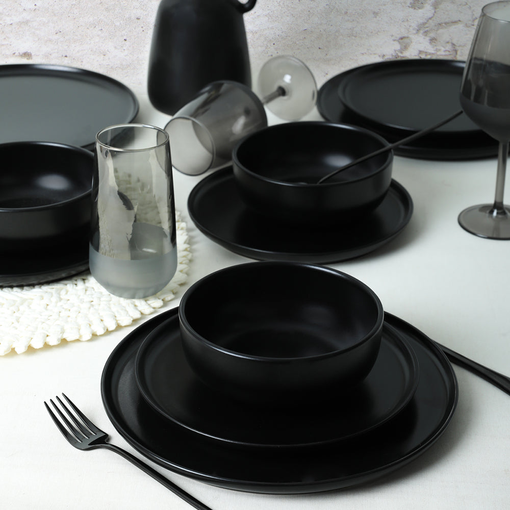 Nordic Matte Black Dining Set 18 Pieces 6 Person