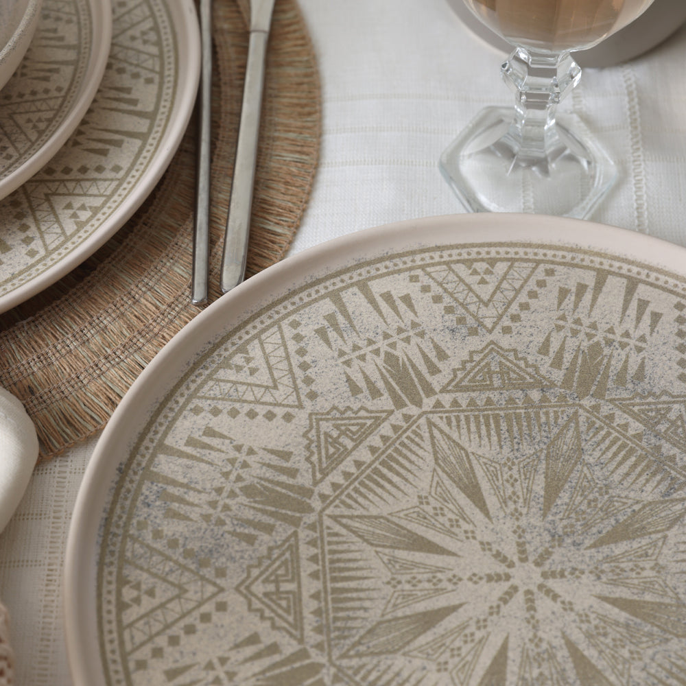 Groundlace Dinner Set 24 Pieces for 6 People