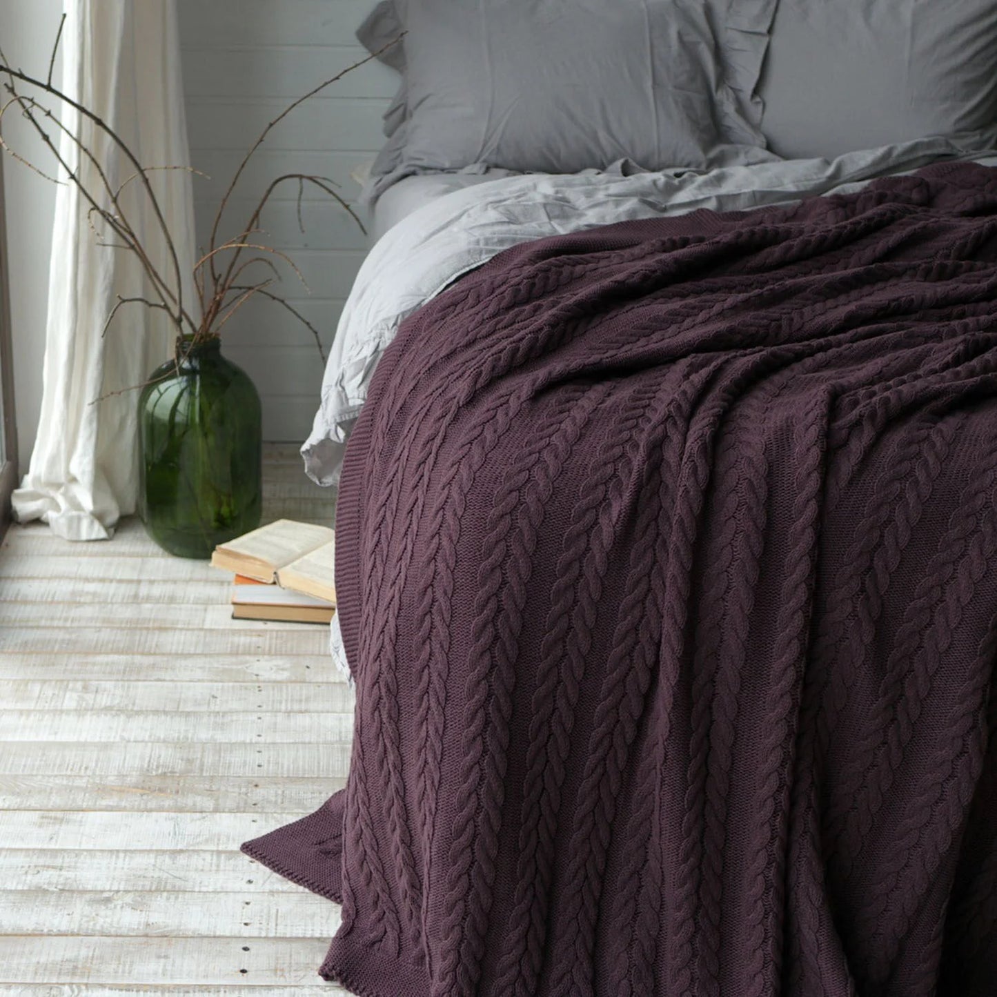 Knitted Blanket 220x240 cm - Premium Quality