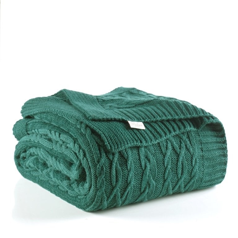 Knitted Blanket 220x240 cm - Premium Quality