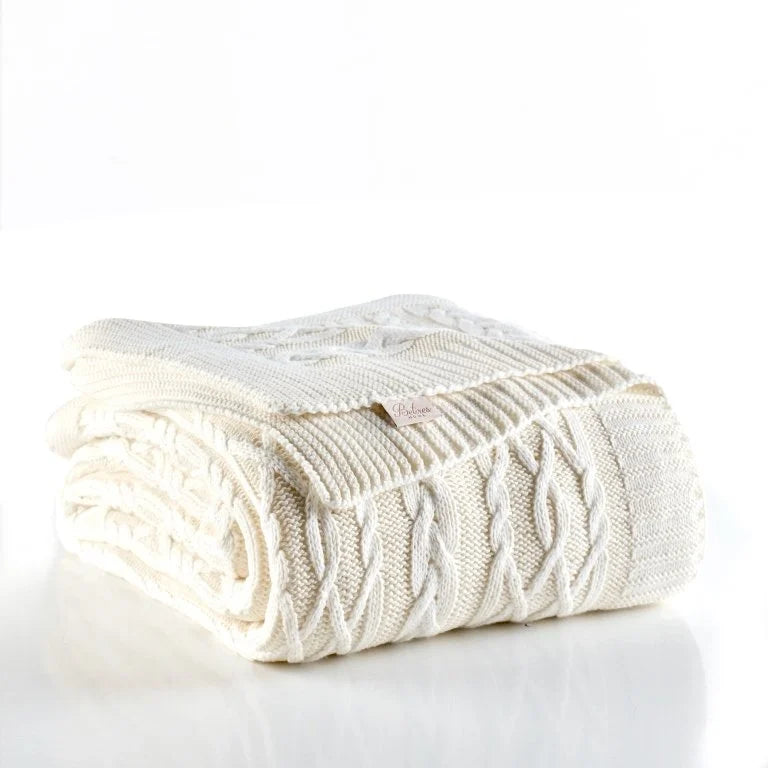 Knitted Blanket 220x240 cm - Premium Quality