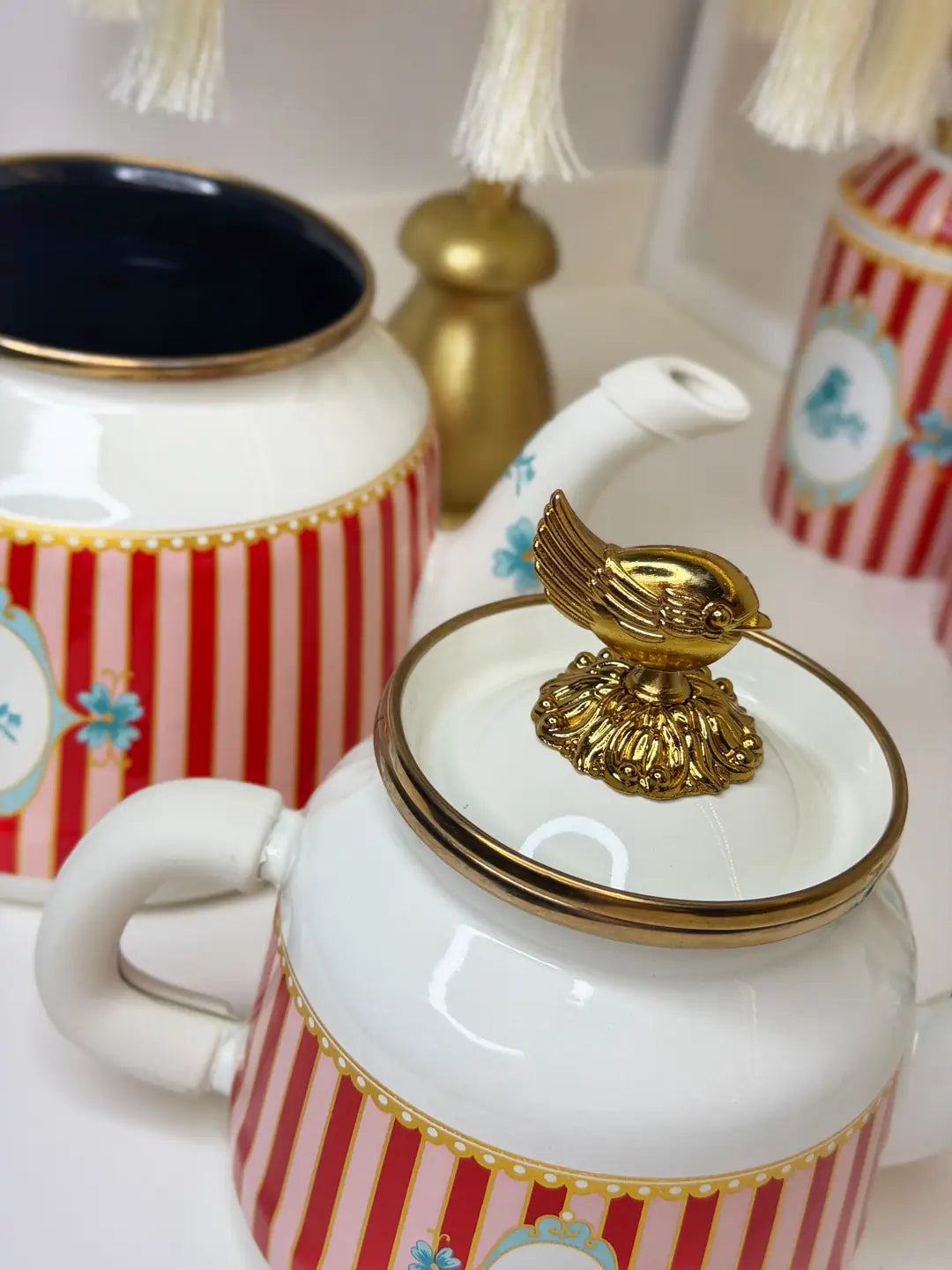 Bellissima Enamel Teapot