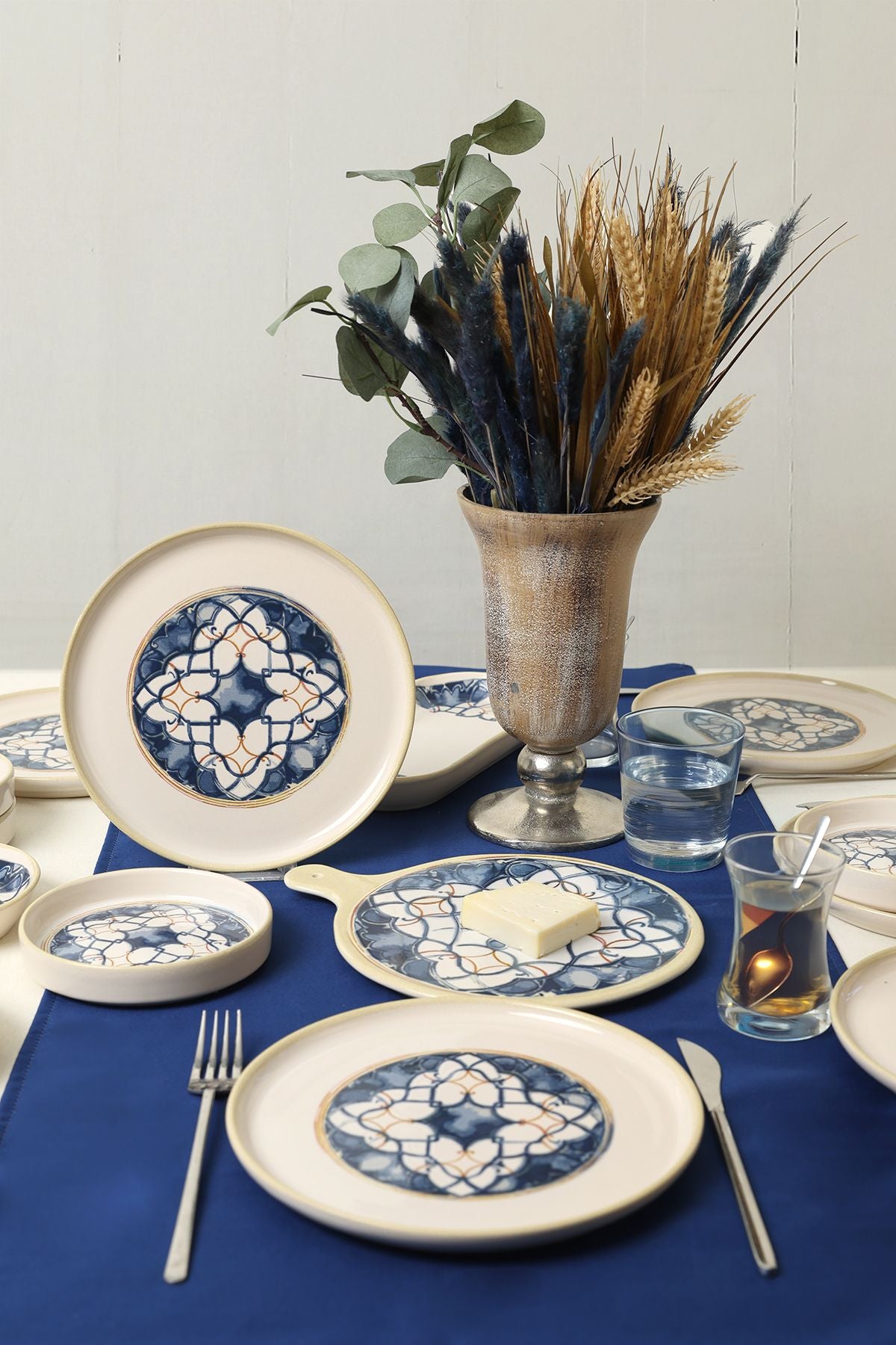 Wave Flow Breakfast Set 15 Pieces for 6 People