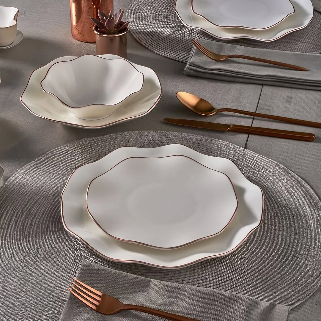 Nesrin 24 Piece 6 Person Dinner Set