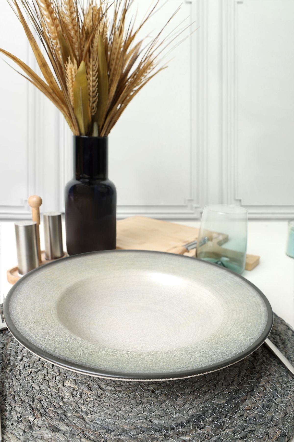 Gray Aegan Pasta Plate 28 Cm