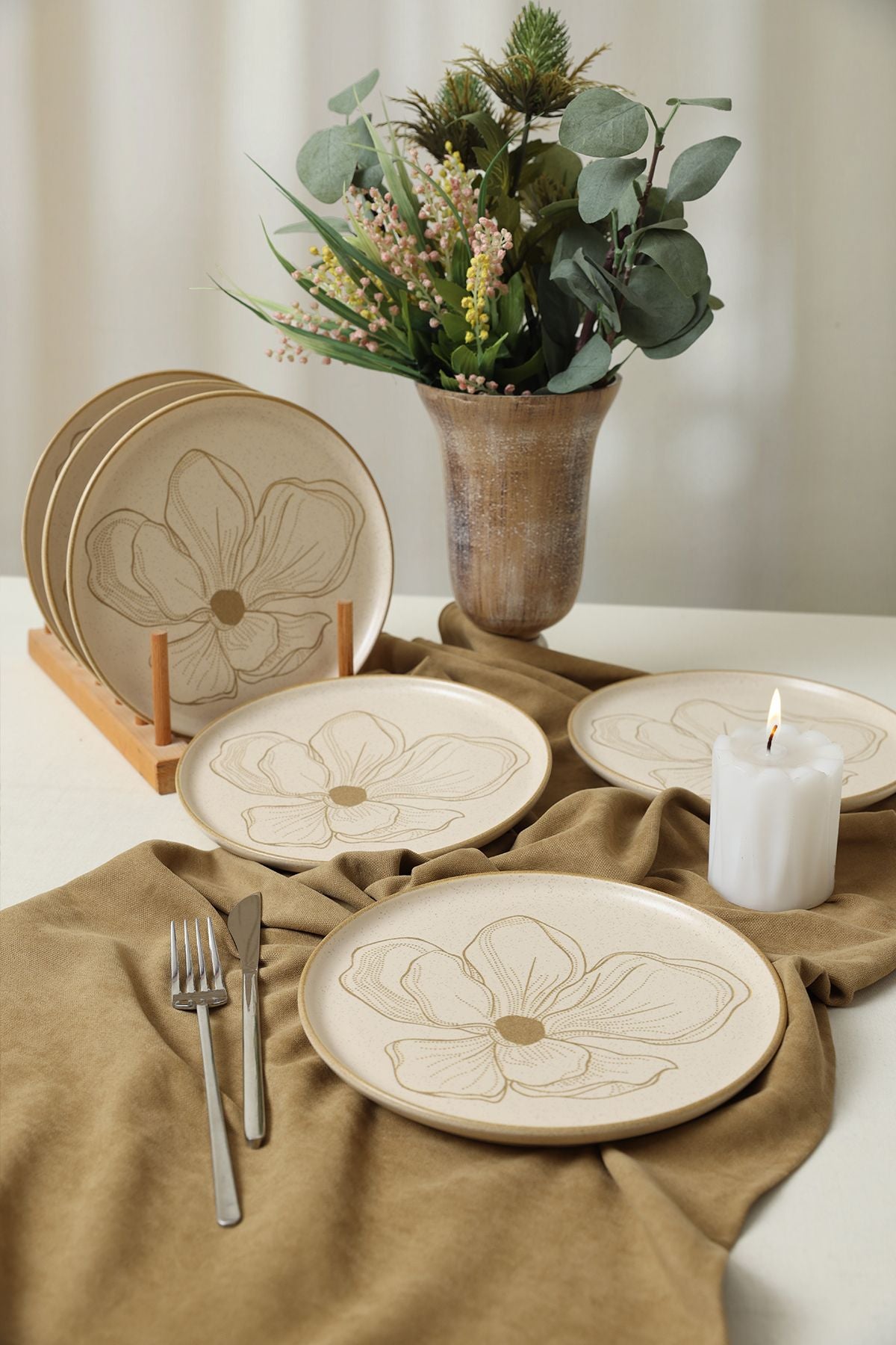 Taupe Bloom Nordic Cake Plate 22 cm 6 Pieces