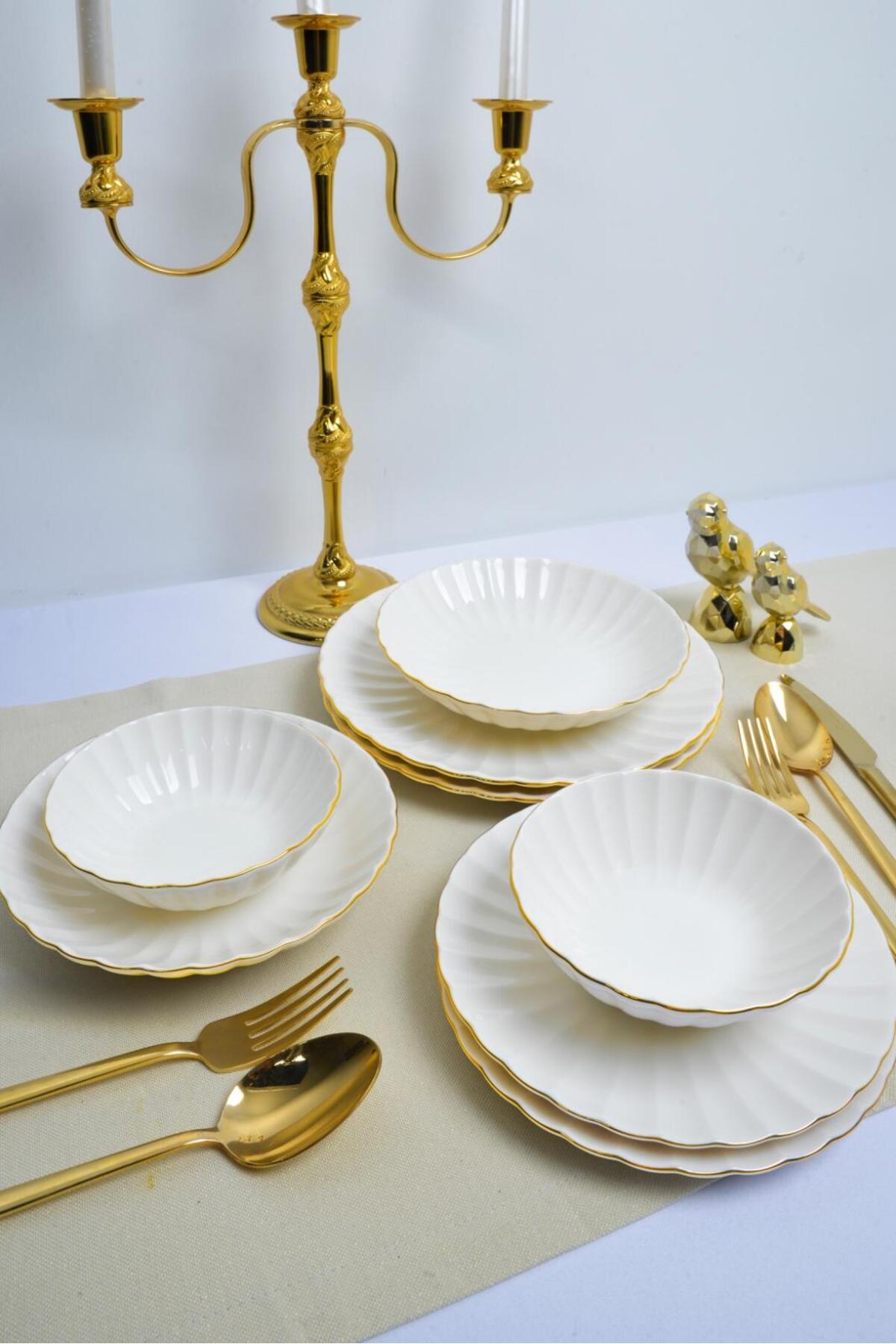Isabelia Premium 24 Piece 6 Person Set
