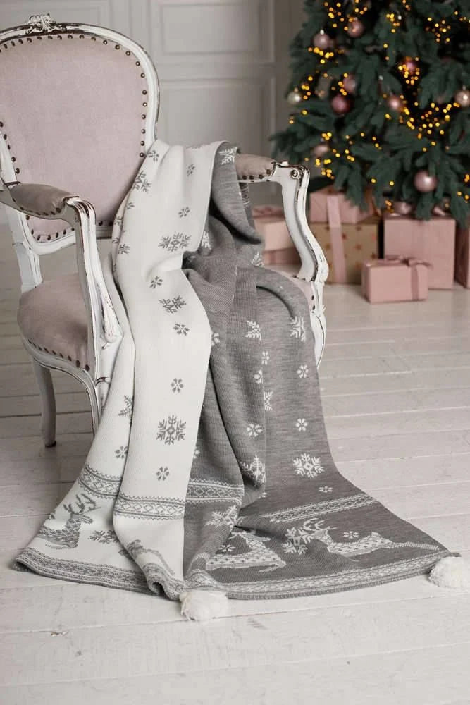 Knitted Acrylic Sofa Throw – Premium Quality