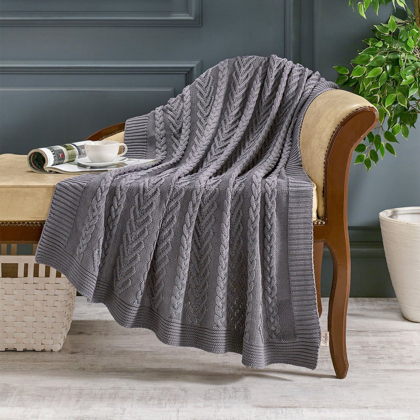 Knitted Sofa Throw 130x170 cm - Premium Quality