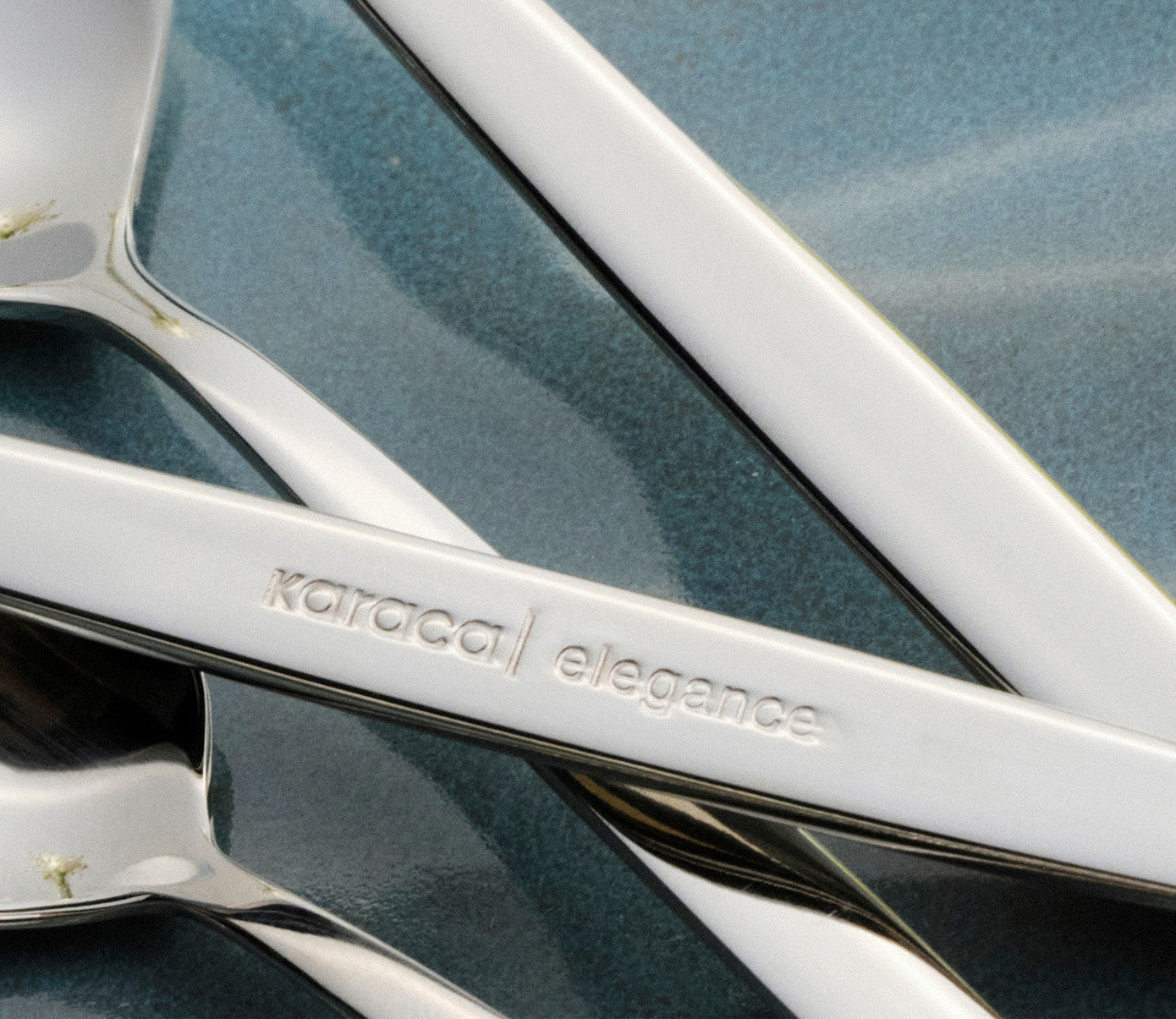 Elegance New Thor V2 Platinum 12 Person 84 Piece Cutlery Set