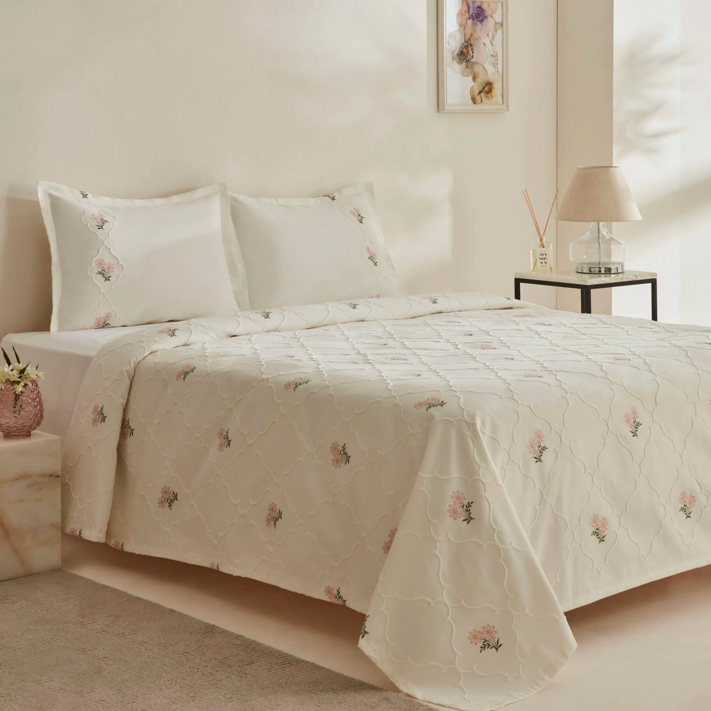 Myra Floral Embroidered Double Bedspread, Ecru