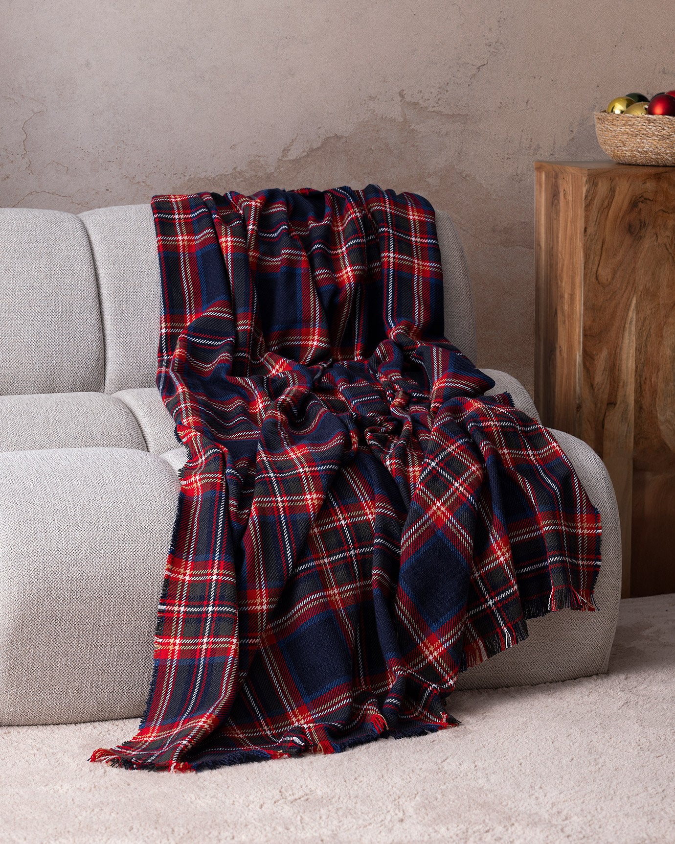 Nuée Sofa Throw - Navy Blue