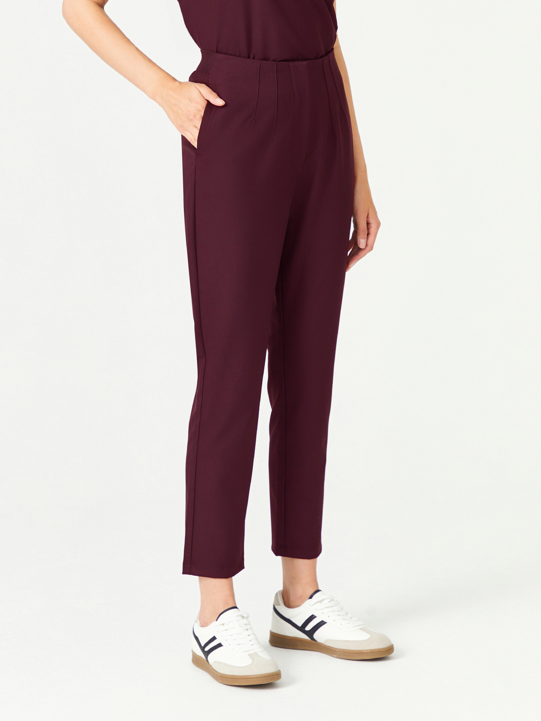 Cosa 03 Women's Scrub Trousers - Burgundy