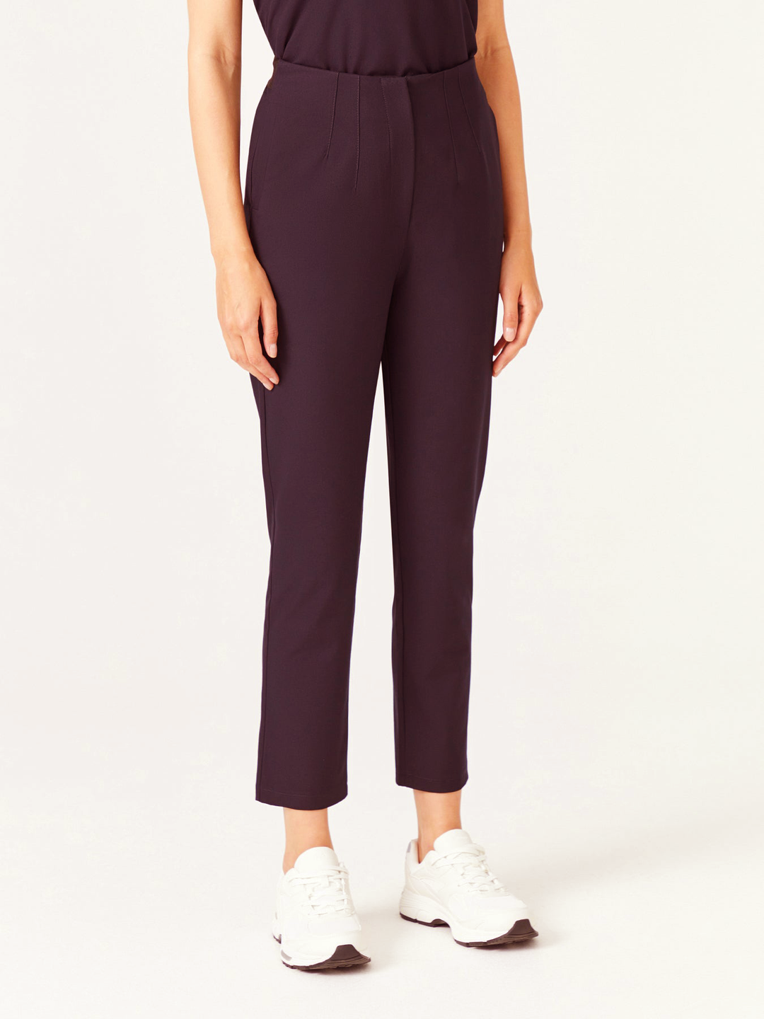 Cosa 03 Women's Scrub Trousers - Plum