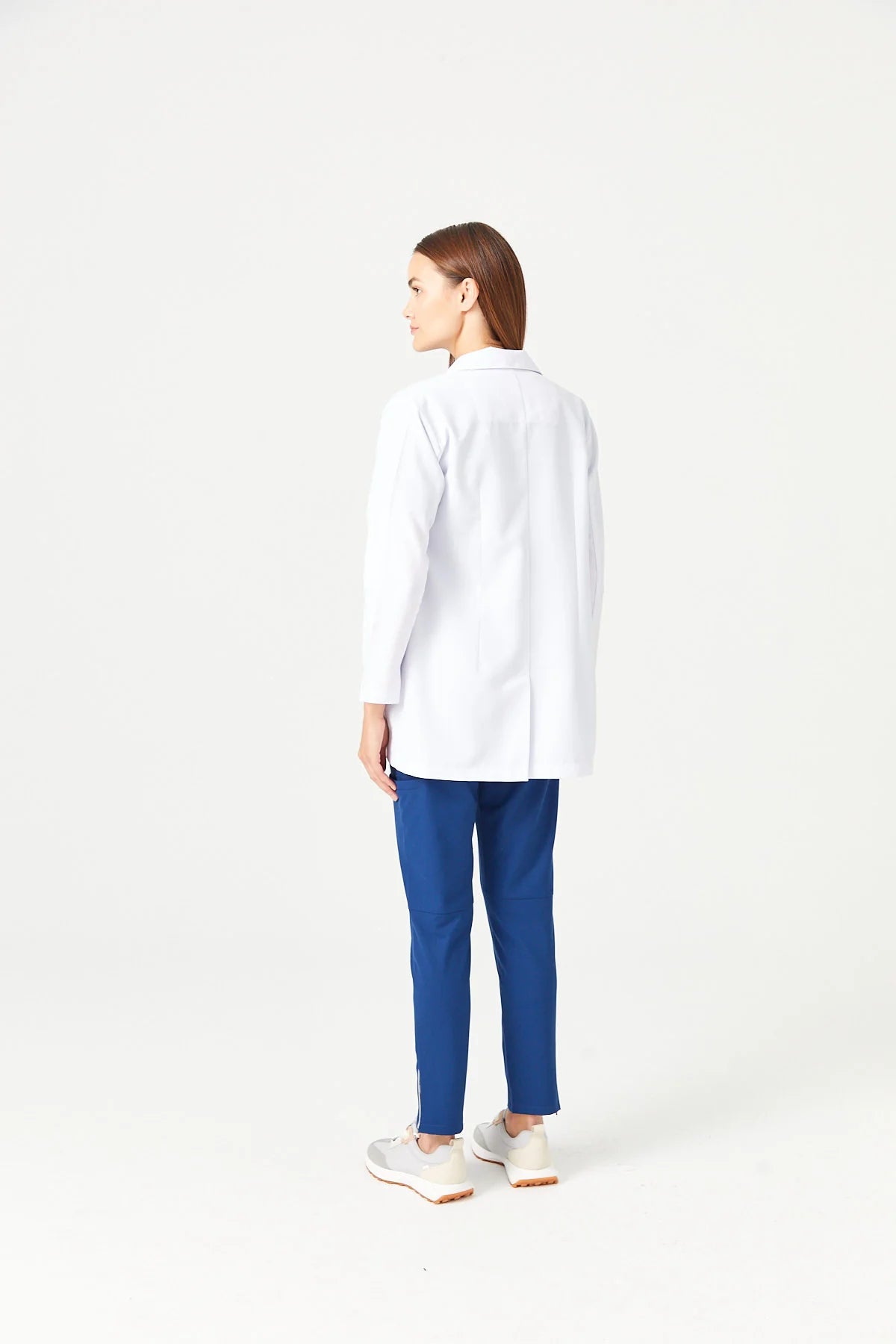 Cosa x Studio Brandia Women’s Jacket Collar Medical Coat