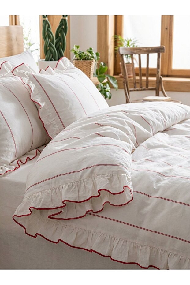 Ruffled Red Striped Double Duvet Cover Set