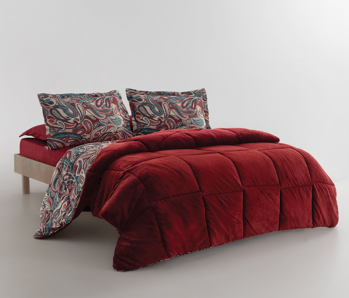 Barlett Triola Sleeping Set - Claret Red
