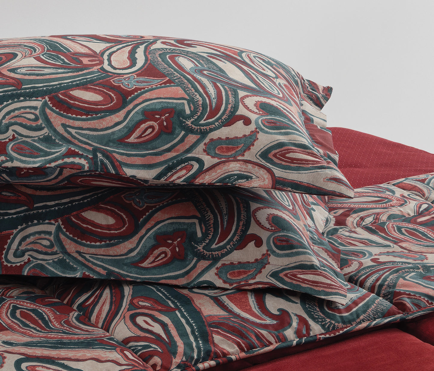 Barlett Triola Sleeping Set - Claret Red