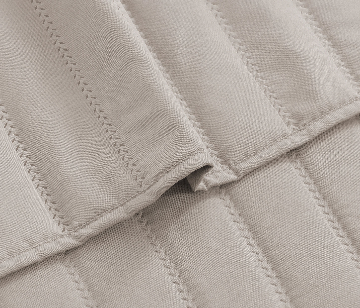 Faint Quilted Bedspread Set - Stone