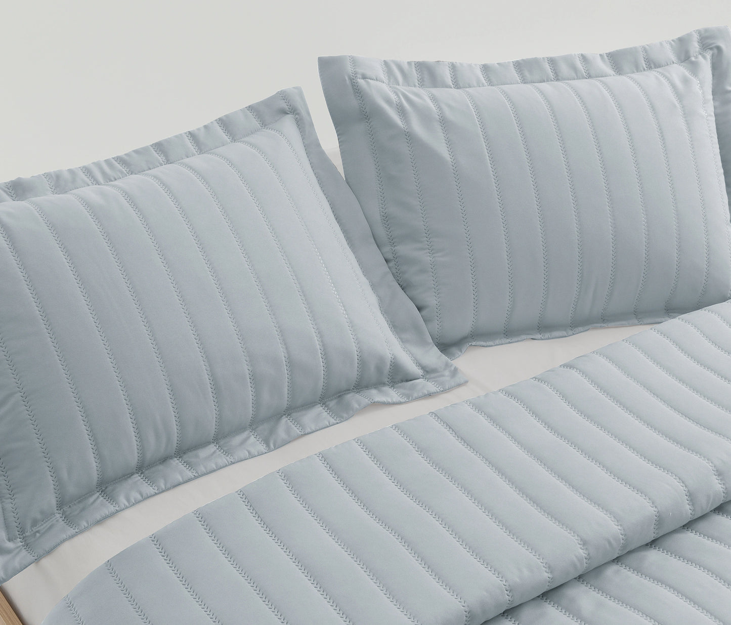Faint Quilted Bedspread Set - Gray