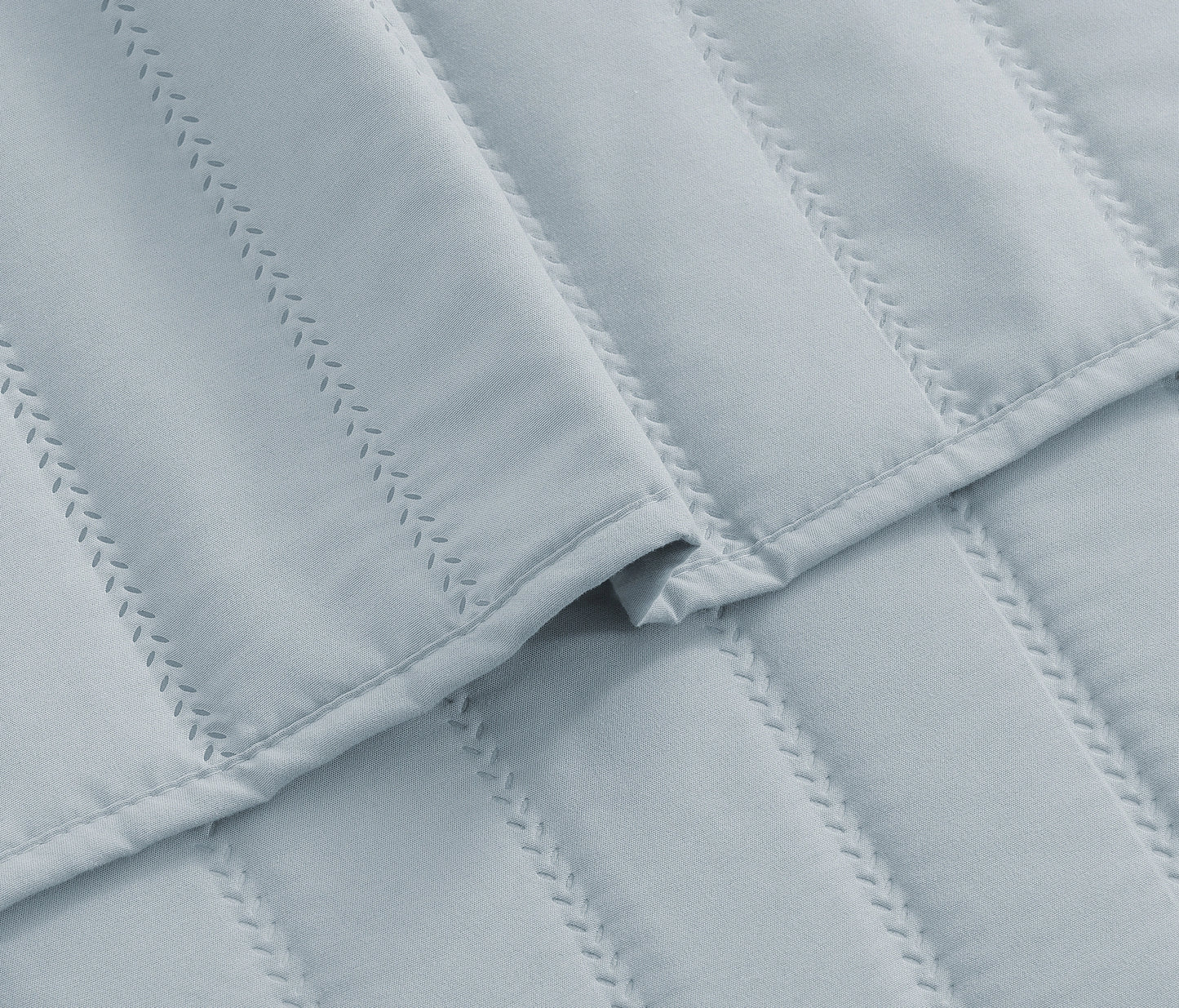 Faint Quilted Bedspread Set - Gray