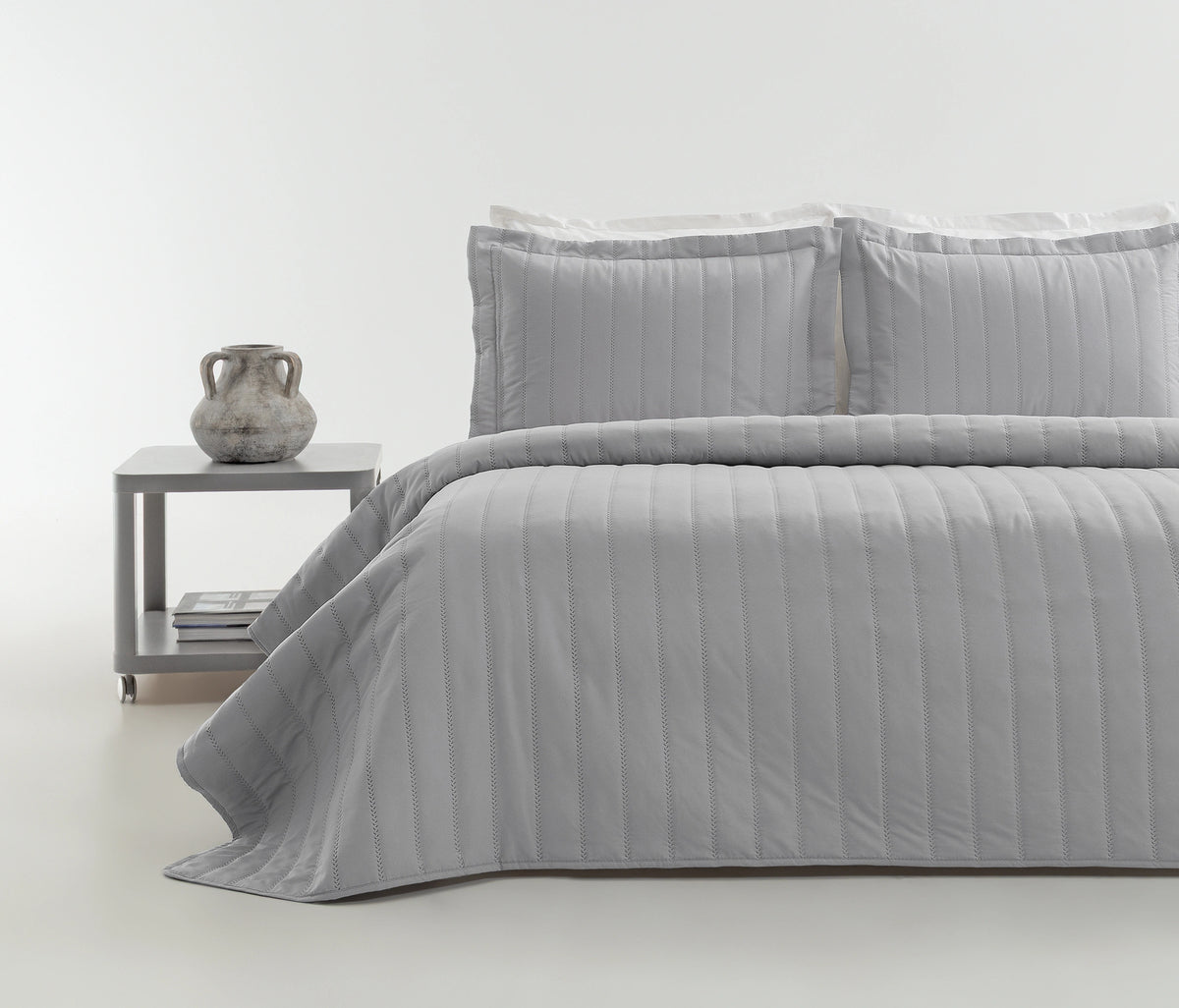 Faint Quilted Bedspread Set - Anthracite