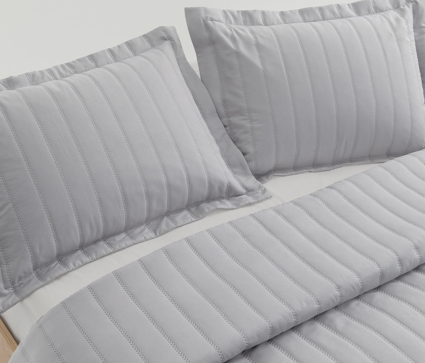 Faint Quilted Bedspread Set - Anthracite