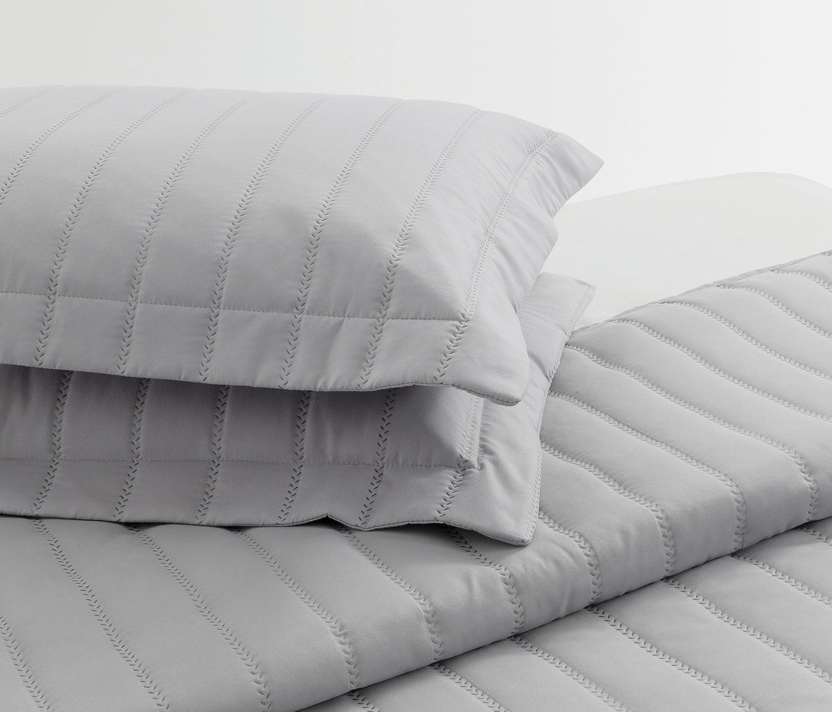 Faint Quilted Bedspread Set - Anthracite