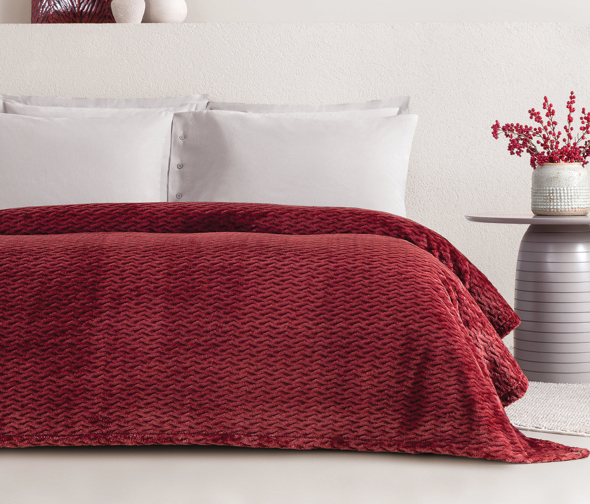 Carsten Wellsoft Blanket – Burgundy