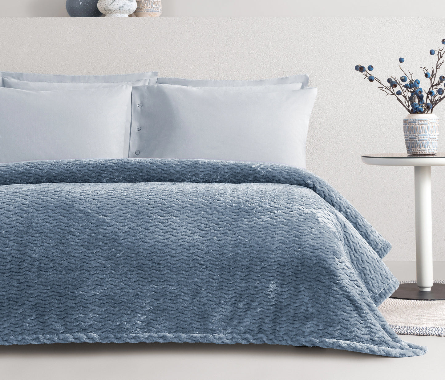 Carsten Wellsoft Blanket – Indigo