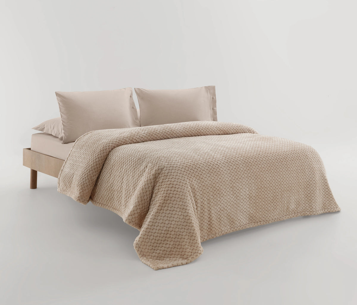 Averia Wellsoft Double Blanket – Beige