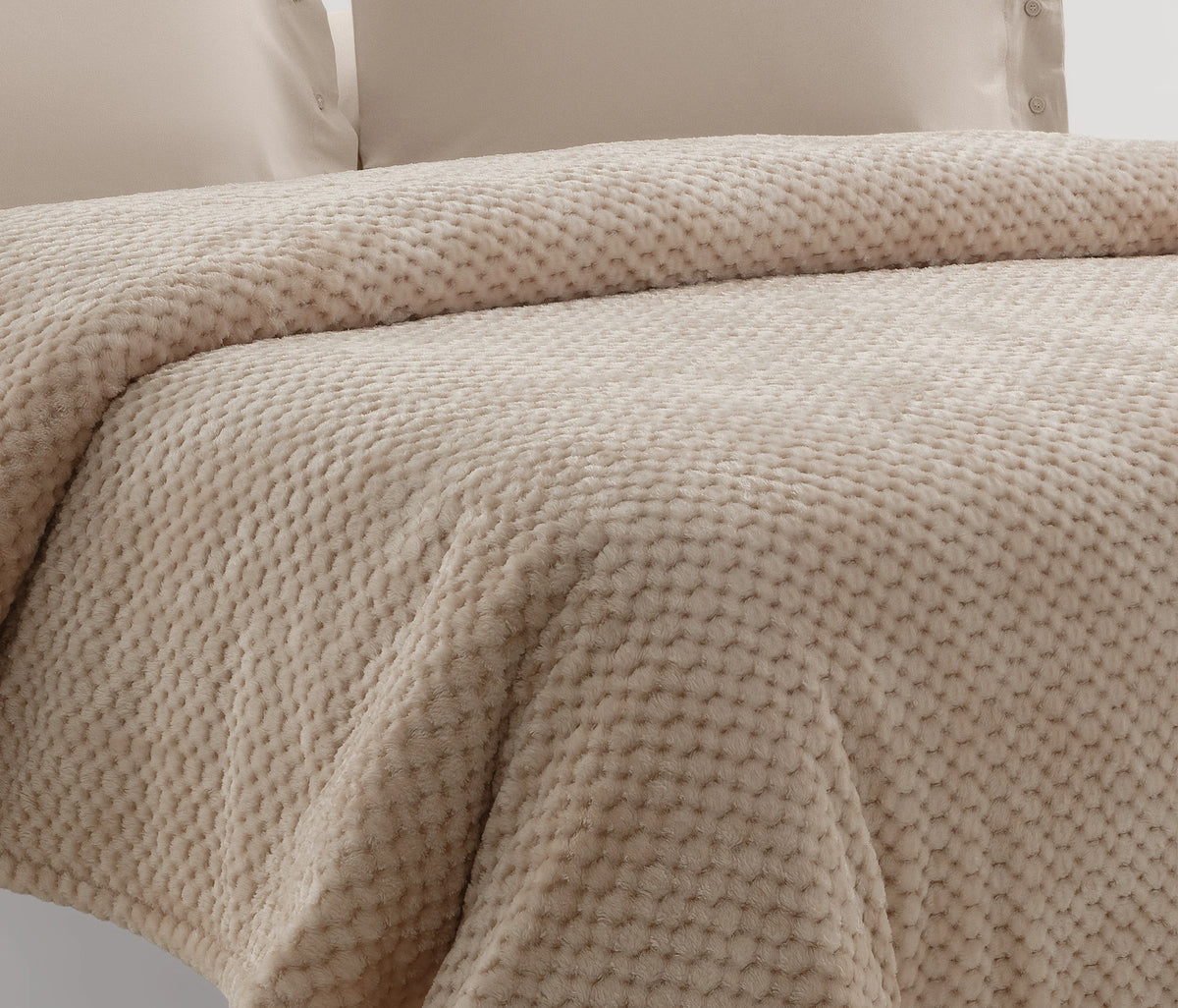 Averia Wellsoft Double Blanket – Beige