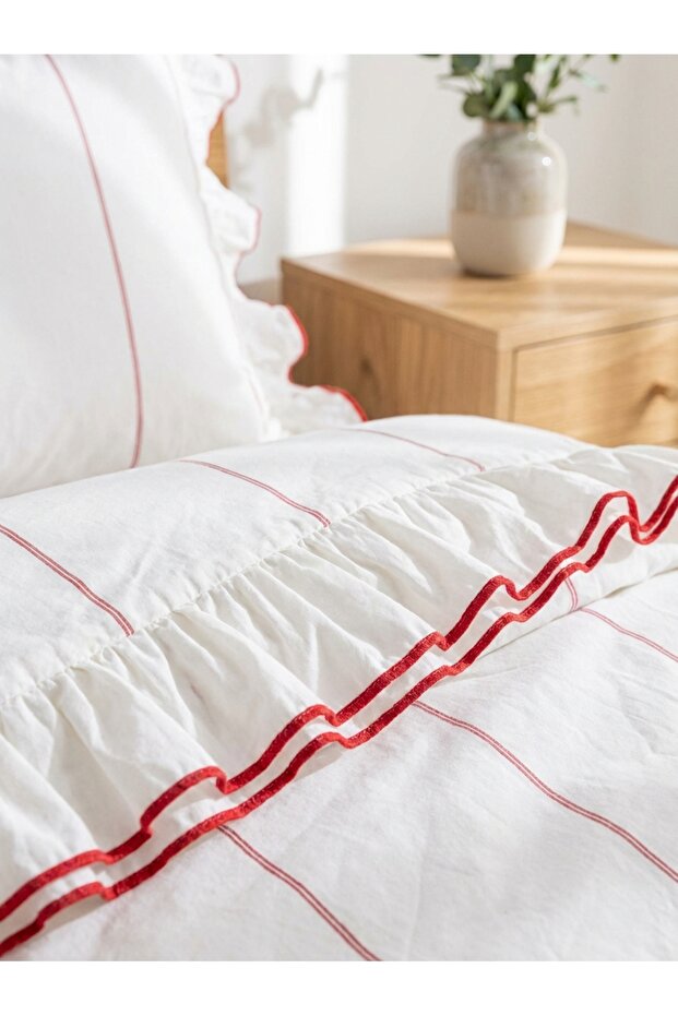 Ruffled Red Striped Double Duvet Cover Set