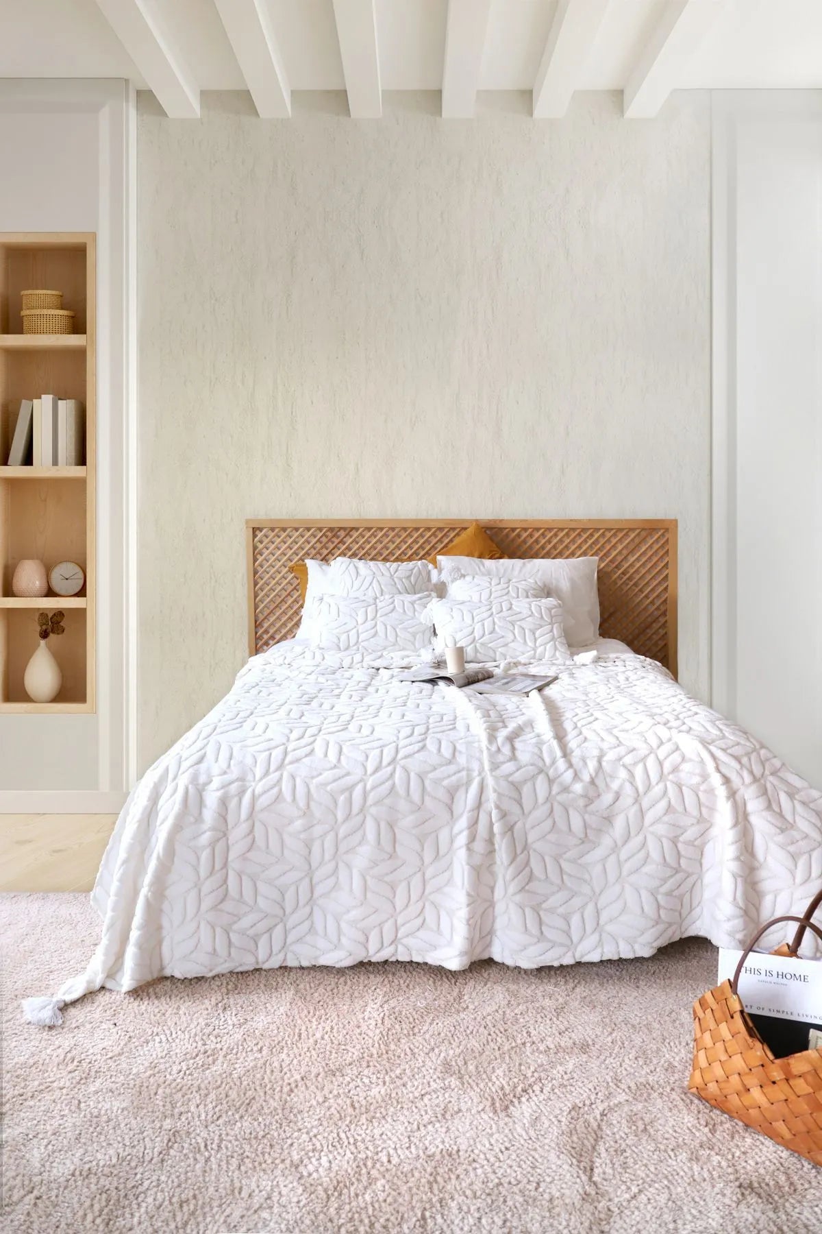 Lotus Scandinavian Bedspread Set Bohemian Pattern