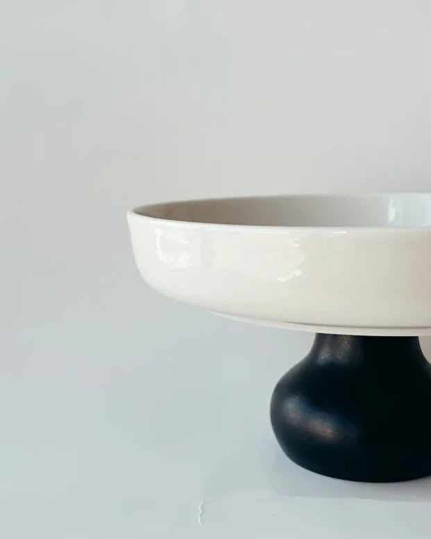 Black Porcelain Presentation Bowl 25 cm