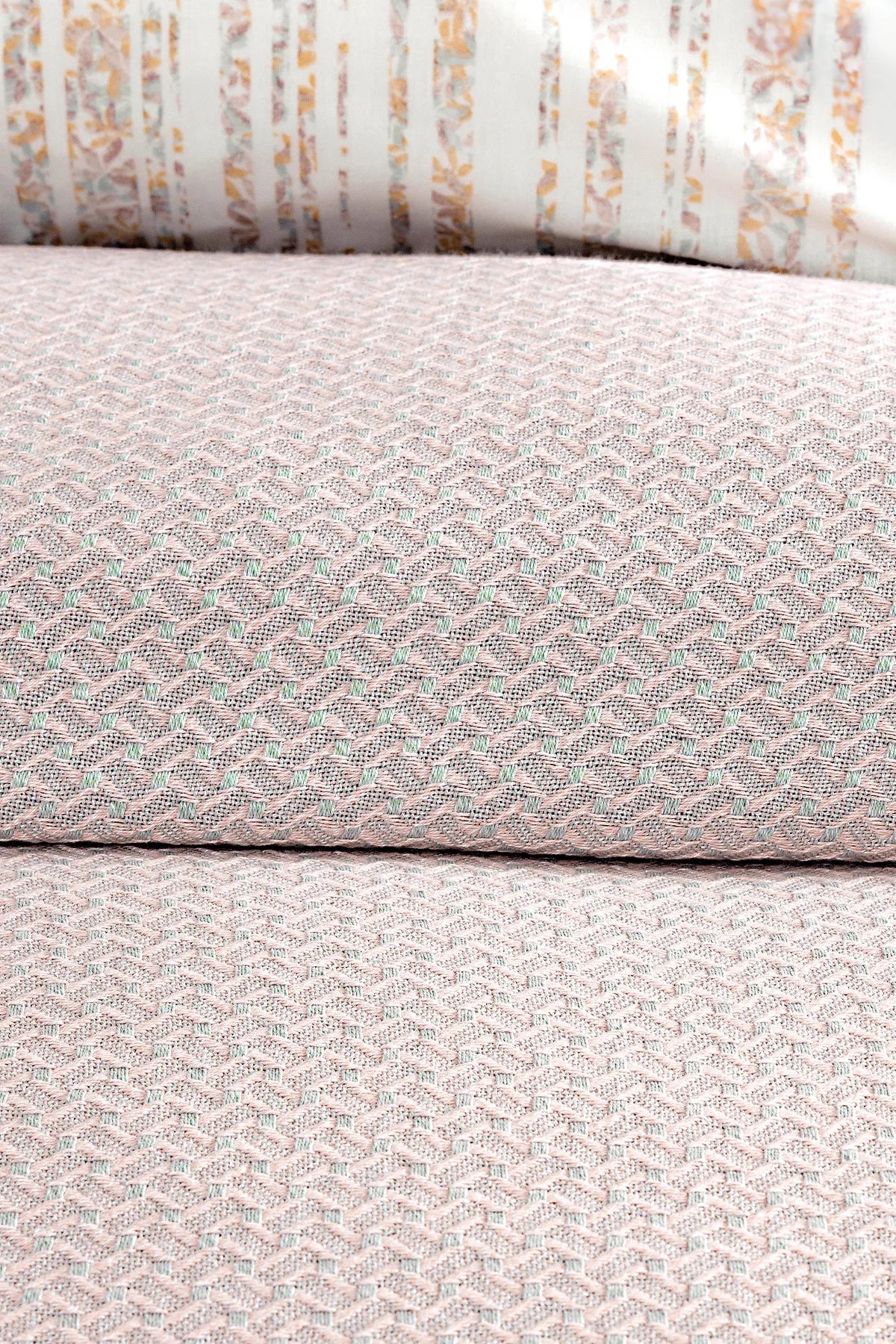 Leon Double Bedspread - Sage