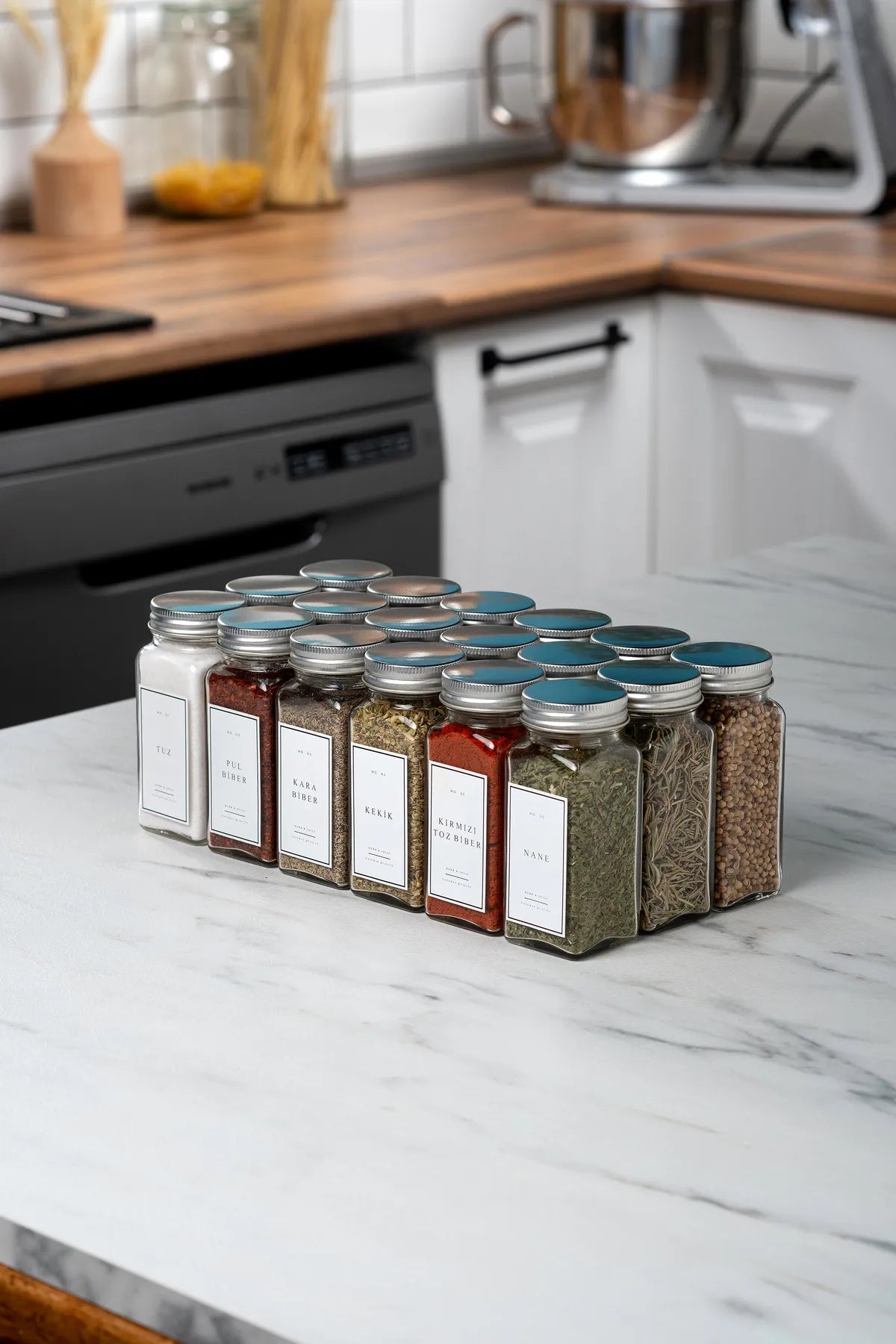 18 Piece Spice Jars