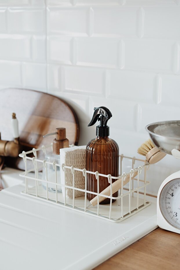 Galvanized Metal Cream Wire Organizer